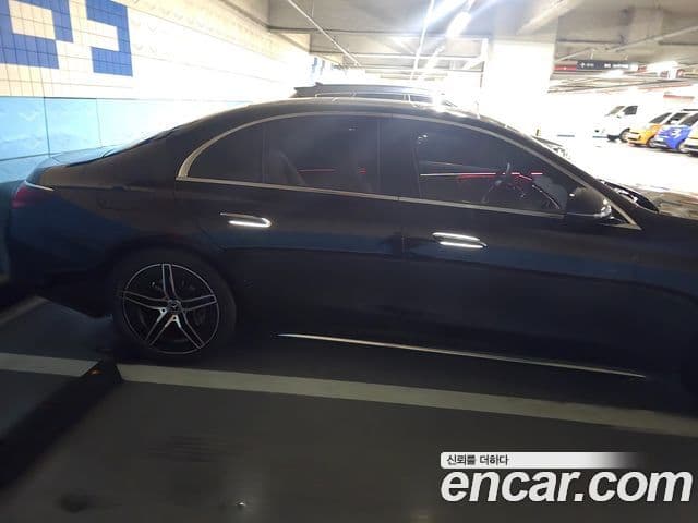 Mercedes-Benz E-Class W214 4