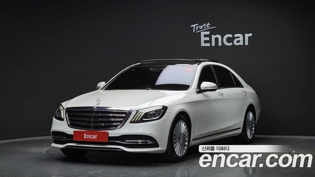 Mercedes-Benz S-Class W222