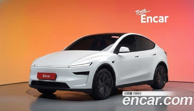 Tesla Model Y — 1