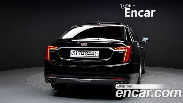 Cadillac CT6 3