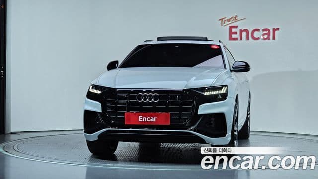 Audi Q8 (4M) 3