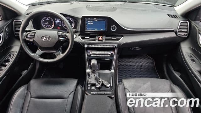 Hyundai Grandeur IG 4