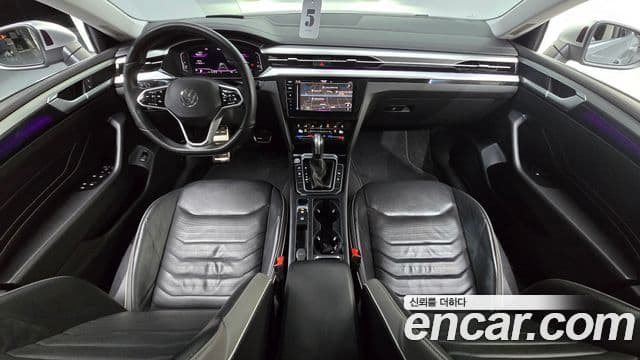 Volkswagen Arteon 4
