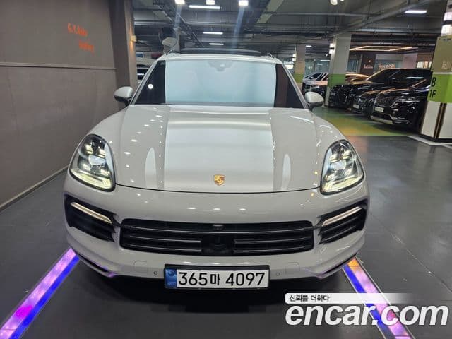 Porsche Cayenne (PO536) 2