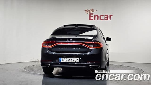 Hyundai Grandeur IG 3