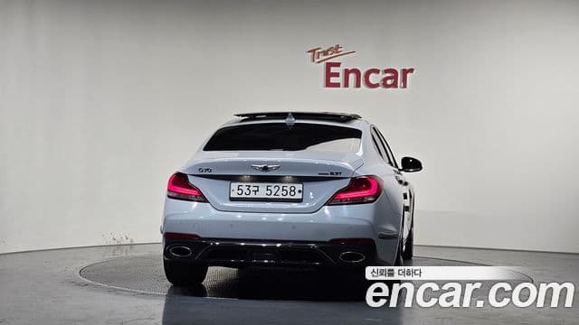 Genesis G70 3