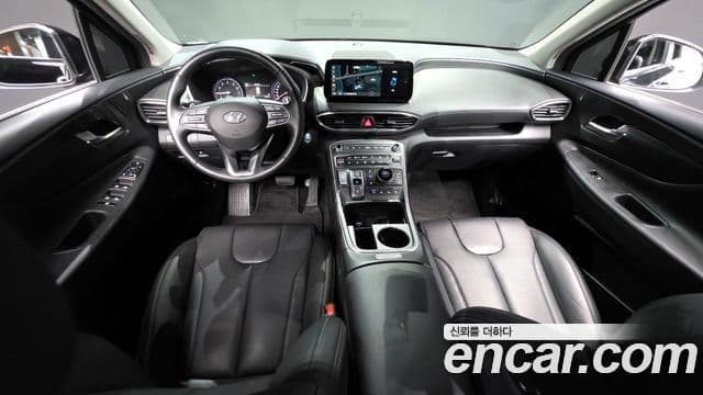 Hyundai The New Santa Fe 4