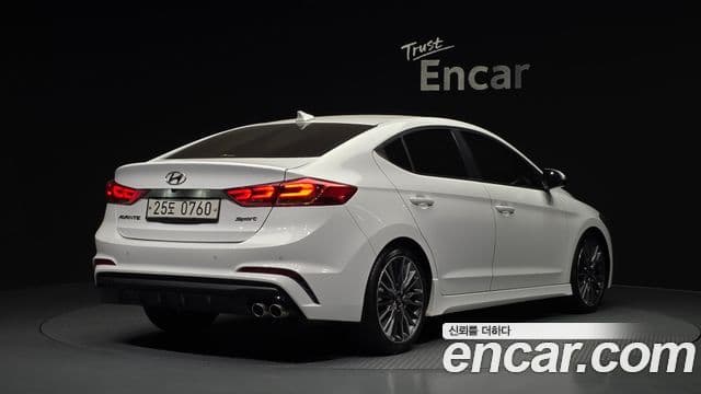 Hyundai Avante AD 2
