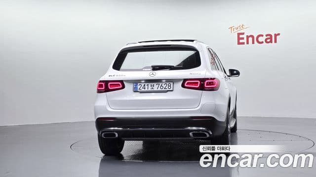 Mercedes-Benz GLC-Class X253 4