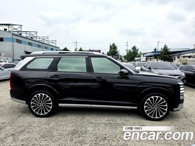Hyundai Palisade (LX3) 3