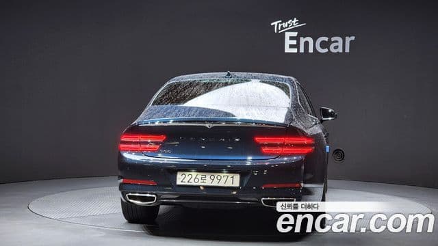 Genesis G80 (RG3) 3