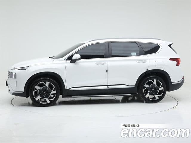 Hyundai The New Santa Fe 3