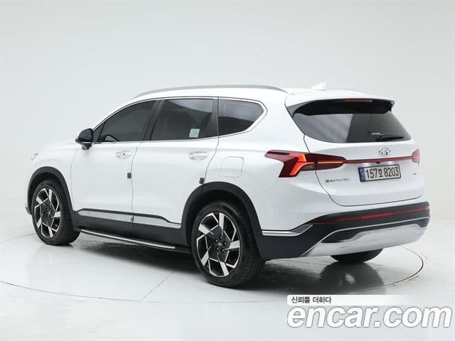 Hyundai The New Santa Fe 4