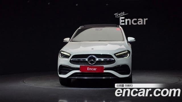 Mercedes-Benz GLA-Class H247 3