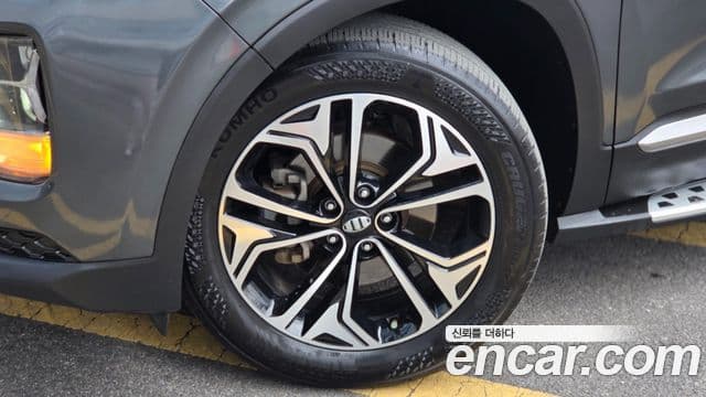 Hyundai Santa Fe TM 3