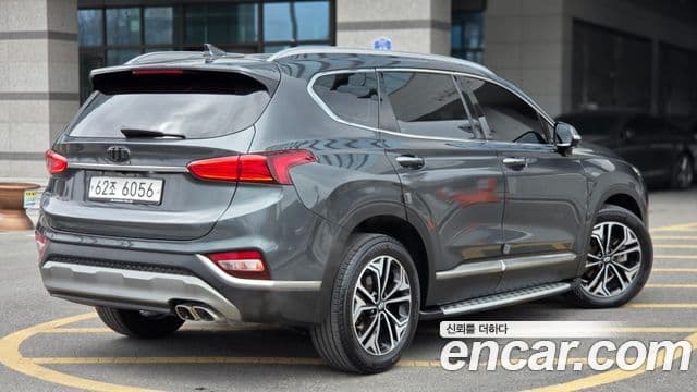 Hyundai Santa Fe TM 4