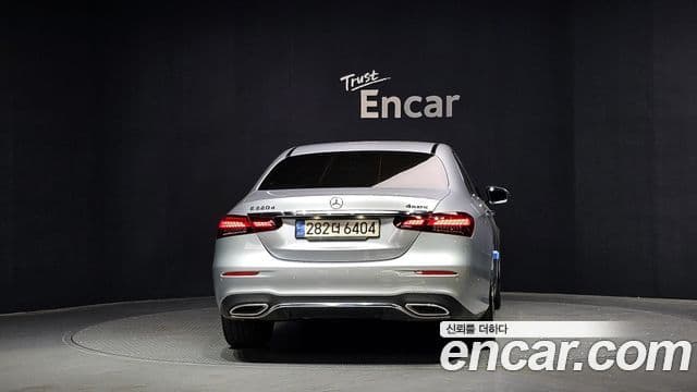 Mercedes-Benz E-Class W213 3