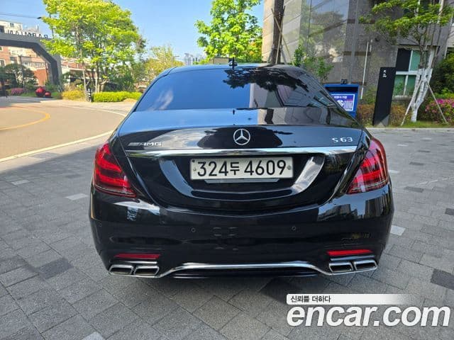 Mercedes-Benz S-Class W222 2