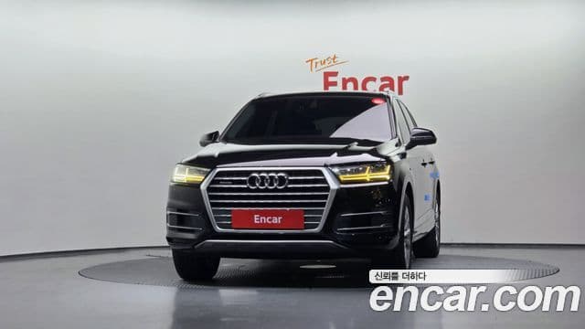 Audi Q7 (4M) 3