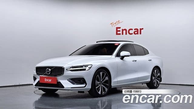 Volvo S60 3rd Gen 1