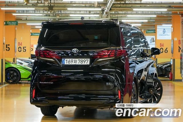 Toyota Alphard 4th Gen 2