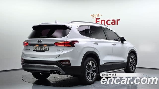 Hyundai Santa Fe TM 2