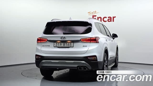 Hyundai Santa Fe TM 4