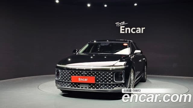 Hyundai Grandeur (GN7) 2