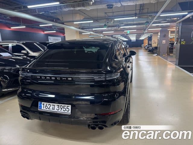 Porsche Cayenne (PO536) 2