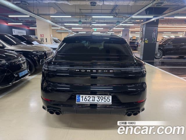 Porsche Cayenne (PO536) 4