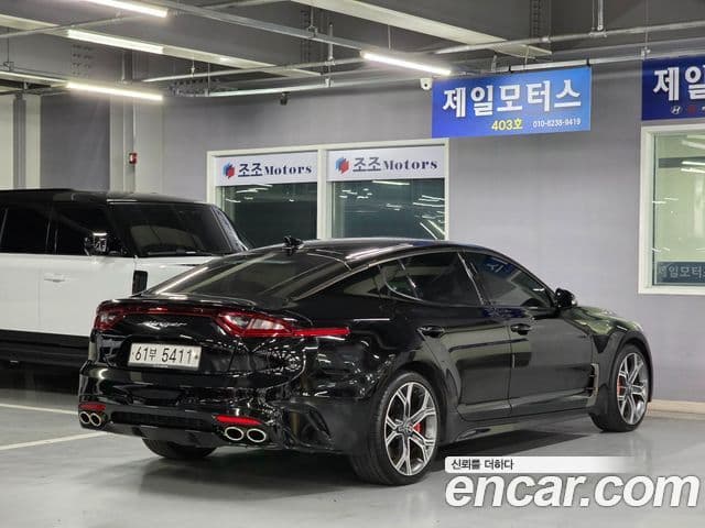 Kia Stinger 3
