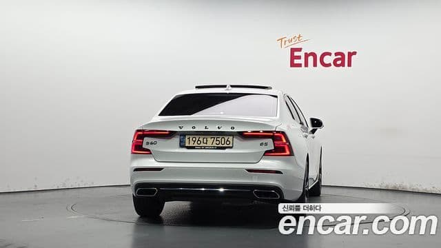 Volvo S60 3rd Gen 4