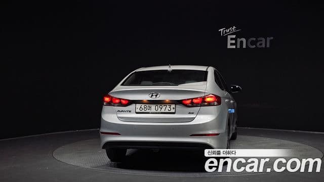 Hyundai Avante AD 3