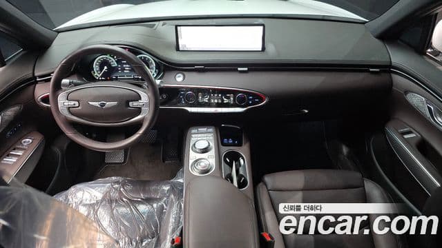 Genesis GV70 4