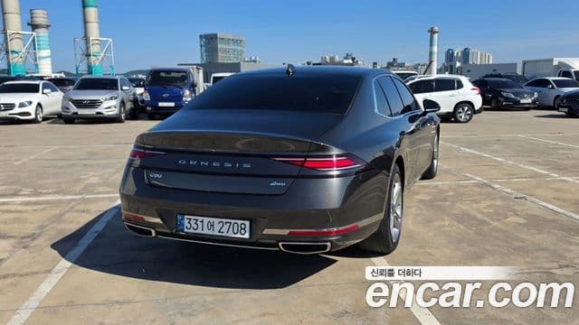 Genesis G90 (RS4) 3