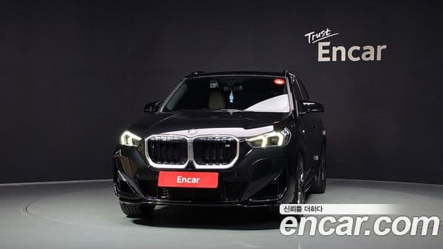 BMW X1 (U11) 3