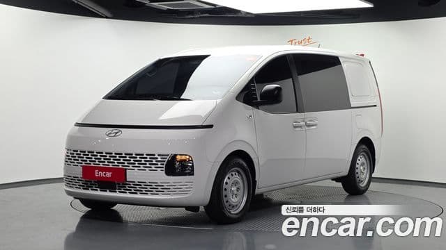 Hyundai Staria — 1