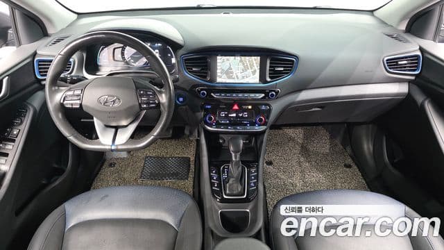 Hyundai Ioniq Hybrid 4