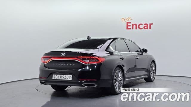 Hyundai Grandeur IG 2