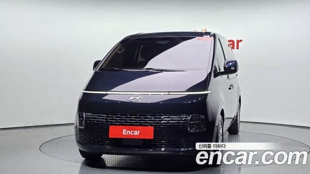 Hyundai Staria 3