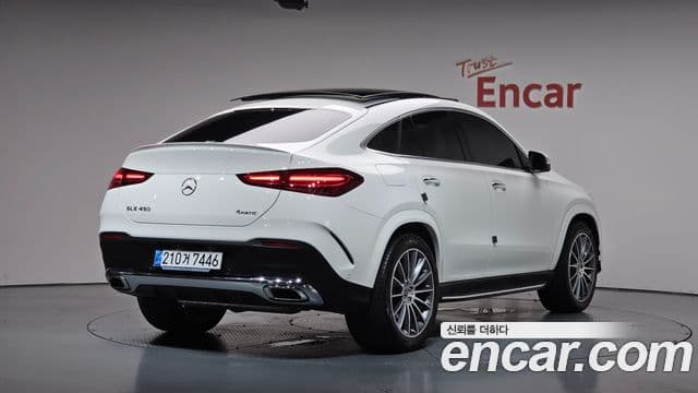 Mercedes-Benz GLE-Class W167 2