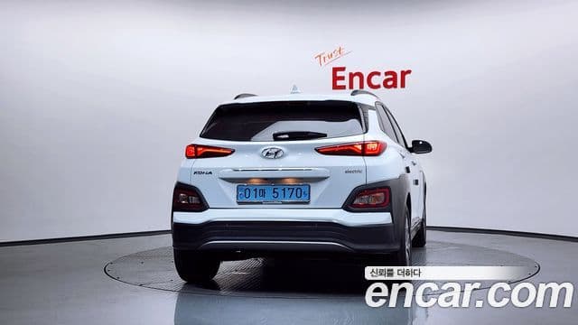 Hyundai Kona Electric 4