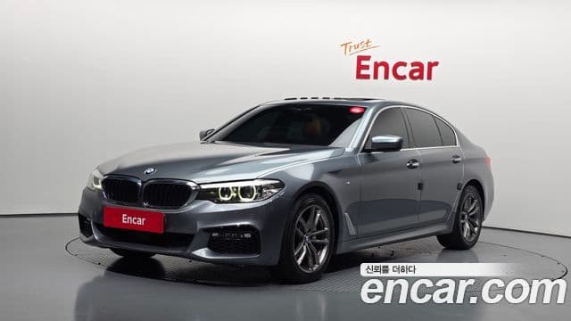 BMW 5 Series (G30)