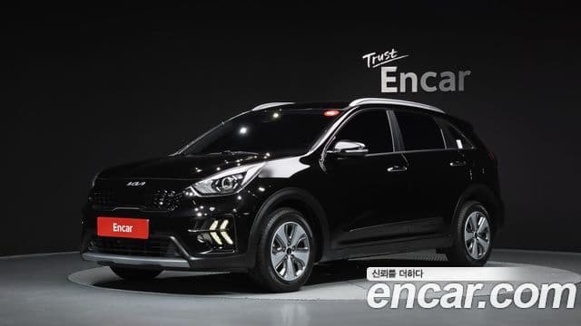 Kia The New Niro — 1