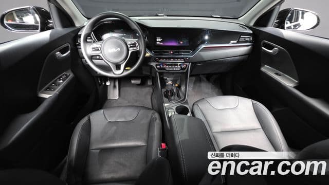 Kia The New Niro 4