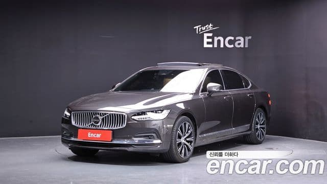 Volvo S90 1