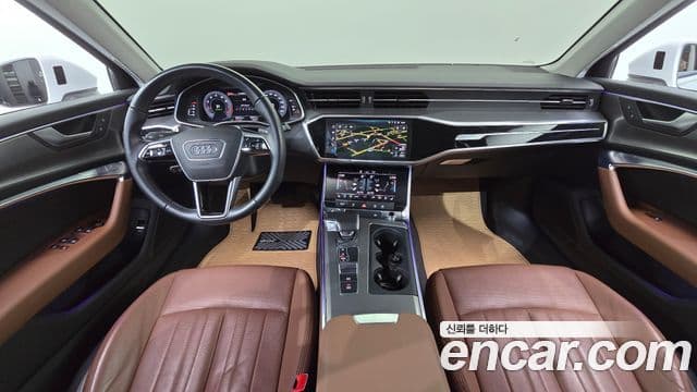 Audi A6 (C8) 4
