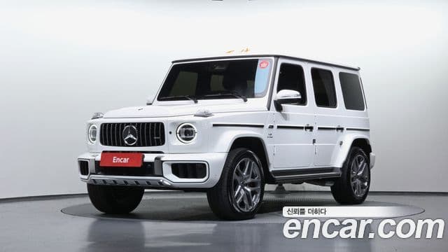 Mercedes-Benz G-Class W465