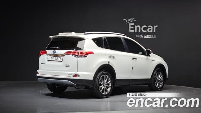 Toyota RAV4 2