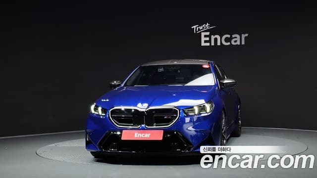 BMW M5 (G90) 3